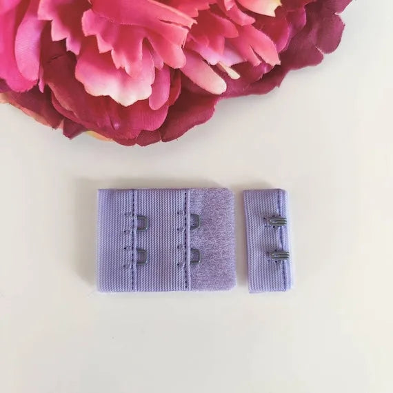 BH-Verschluss 2x2 Flieder lila. Bra hook&eye lilac IDheyex17 LingerieMeMade