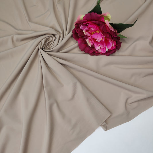 Microfiber, bi-elastic laundry fabric in dark beige/puma