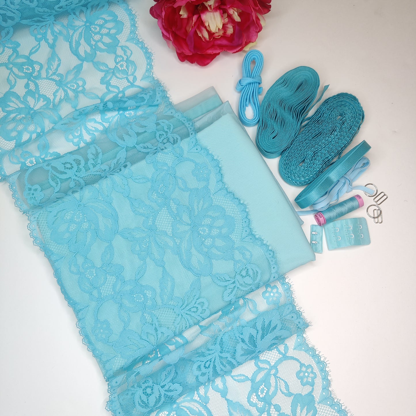 Large sewing set for 1 bra and 2 briefs or creative sewing package with <tc>lace</tc>, 2x microfiber and Powernet in turquoise. IDnsx1