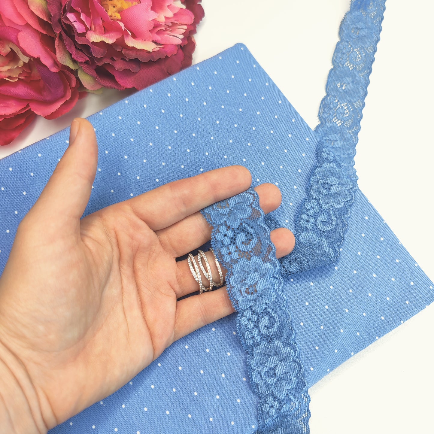 Sewing package tank top/shirt Lana polka dots blue